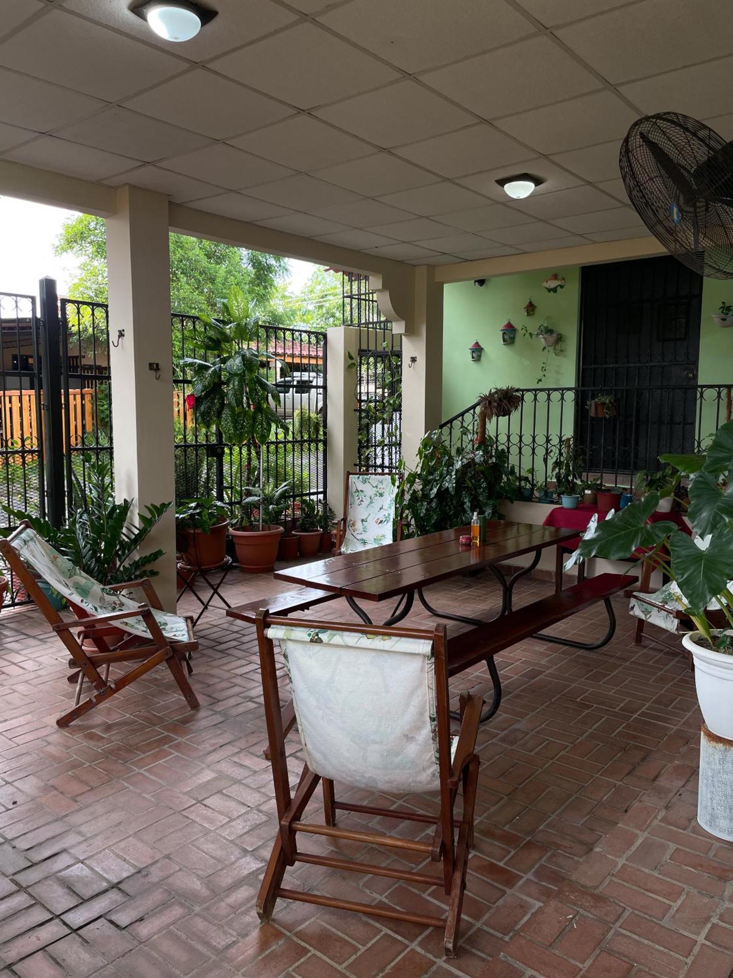 Hostel Kimmell / Hostal Familiar La Casita De Los Kimmell Лас-Таблас Экстерьер фото