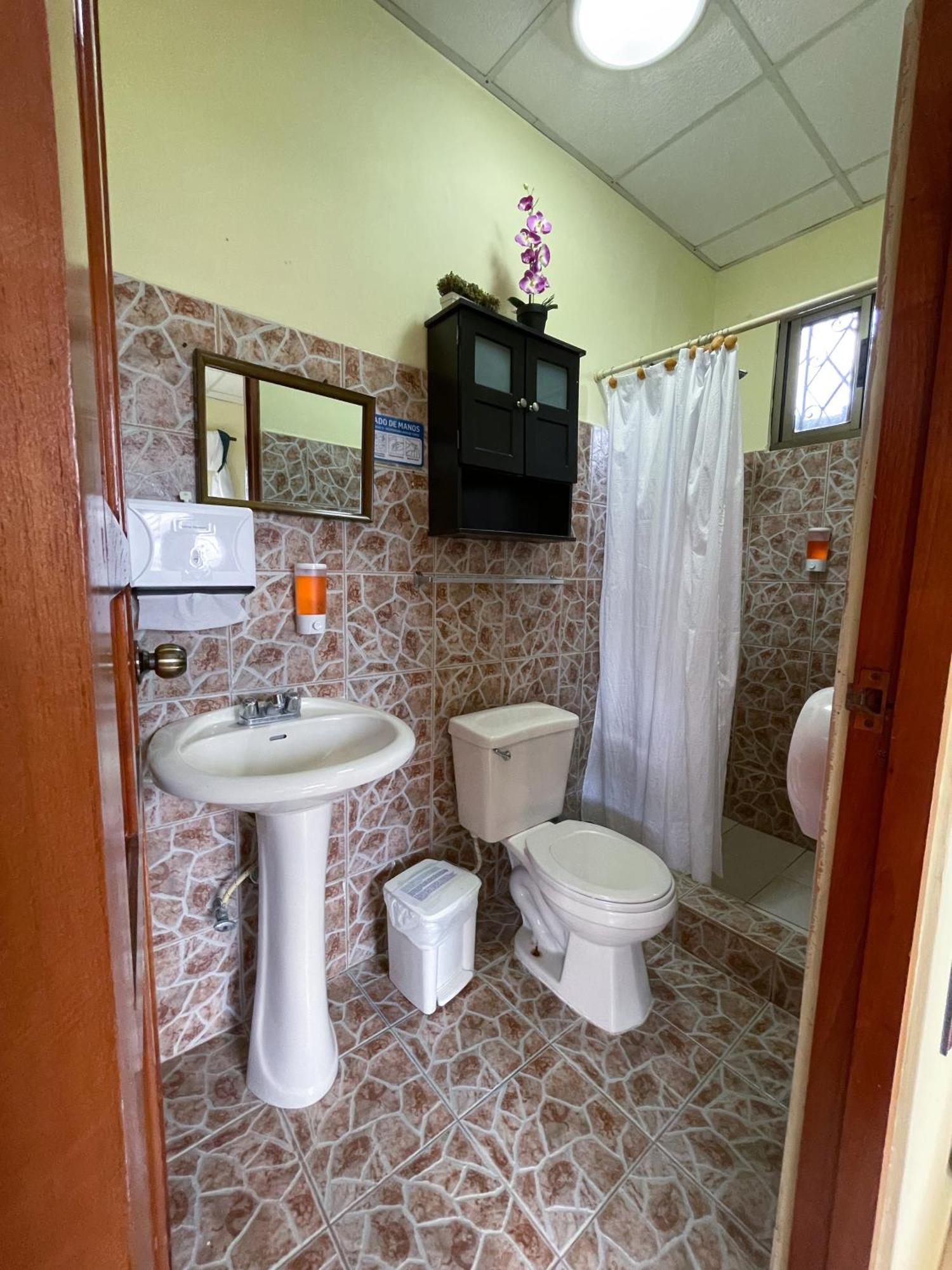 Hostel Kimmell / Hostal Familiar La Casita De Los Kimmell Лас-Таблас Номер фото